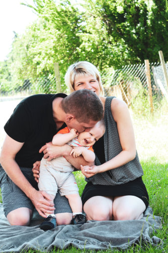 photographie enfant parents joie