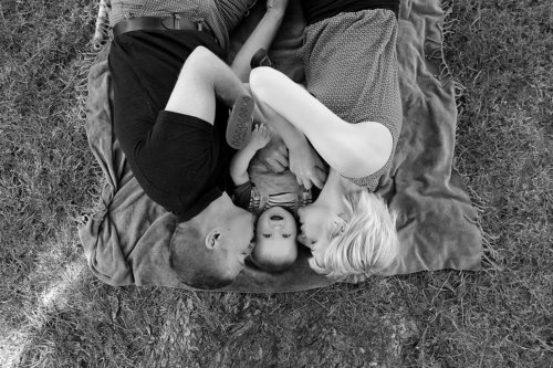 famille enfant portrait noir et blanc