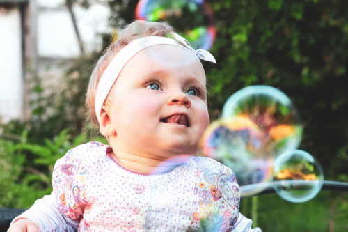 photographie enfant bebe bulle